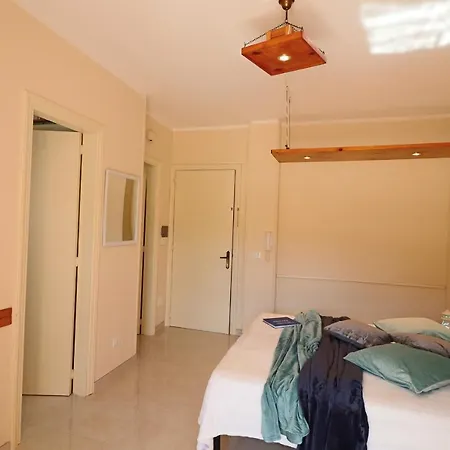 Holiday home Alice House *